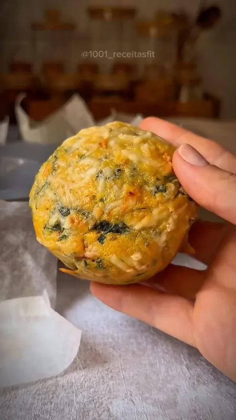 Muffin de espinafre, receita de Lívia Carvalho